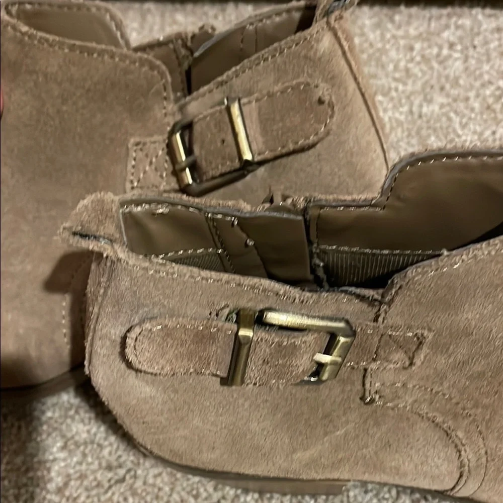 Sonoma Tan Ankle Booties with Decorative Buckle